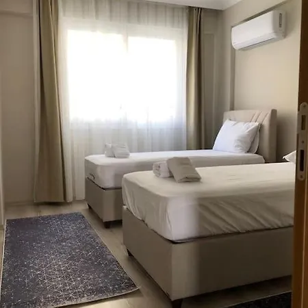 Merlin View Houses شقة *